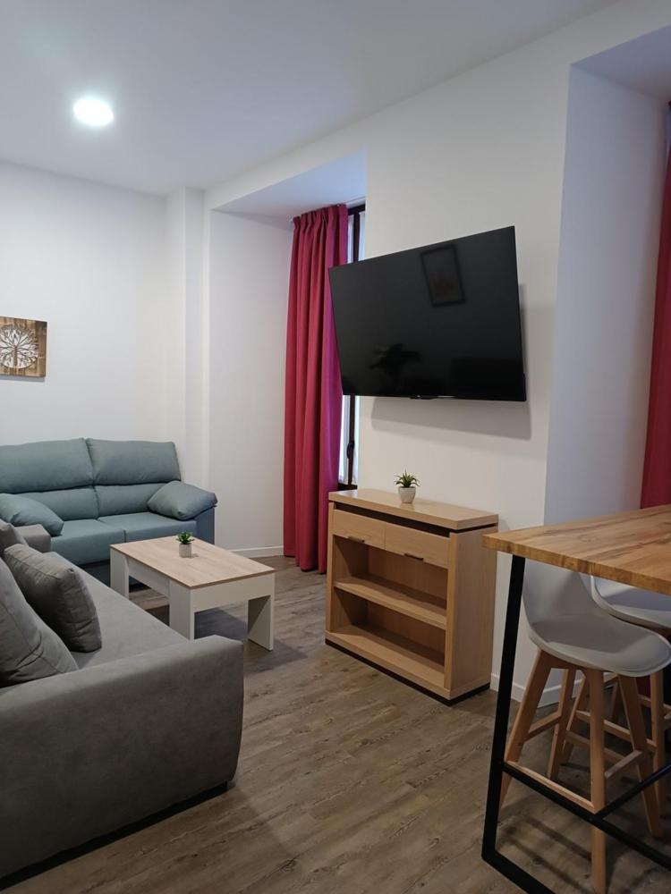 Apartamentos Turisticos Avila Puerta De San Vicente 0-2 Zewnętrze zdjęcie